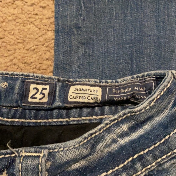 Miss Me Capri - Picture 7 of 7